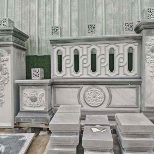 达州芝麻灰异形别墅门头