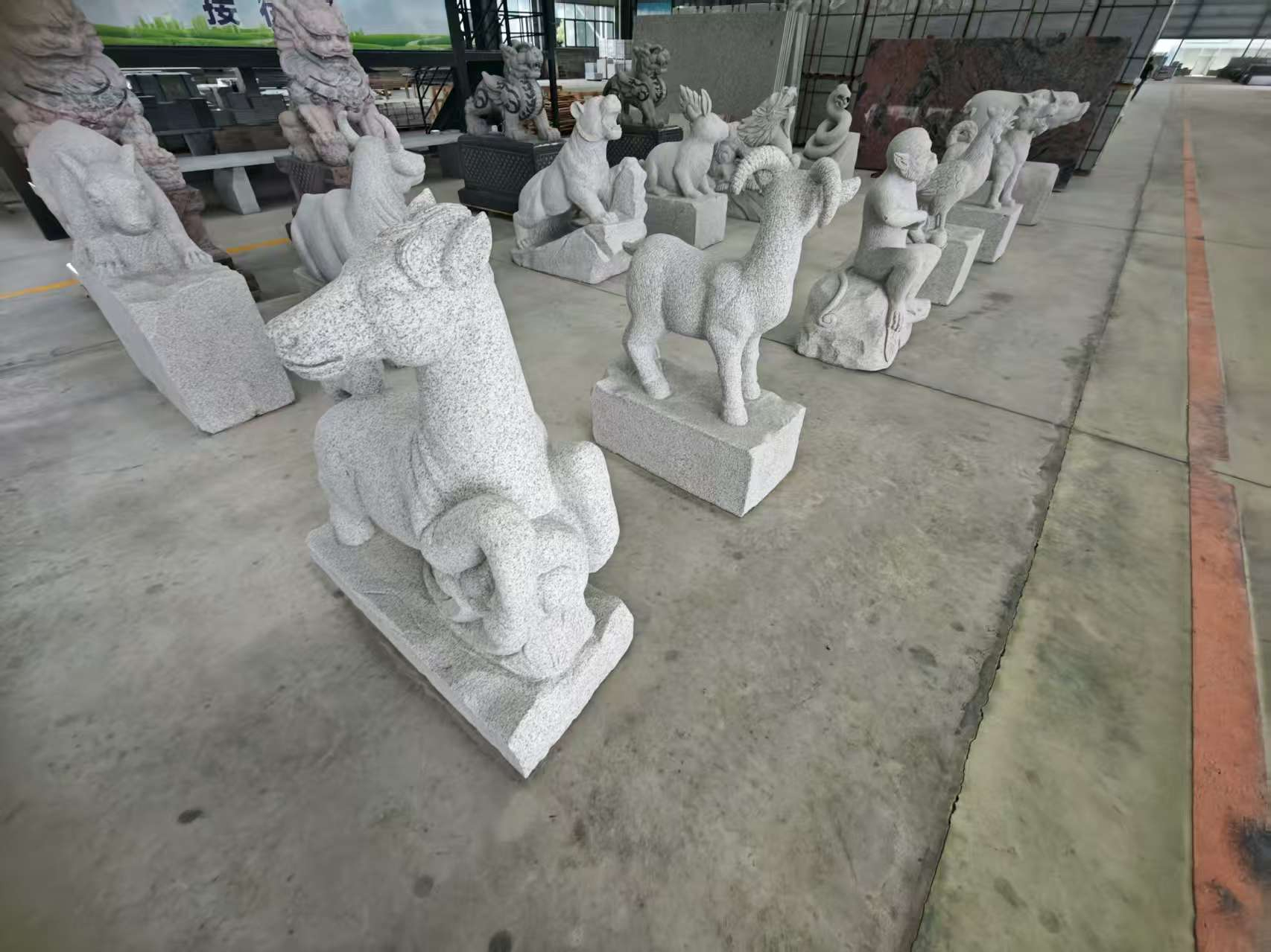 达州芝麻白雕刻 十二生肖 异形雕刻