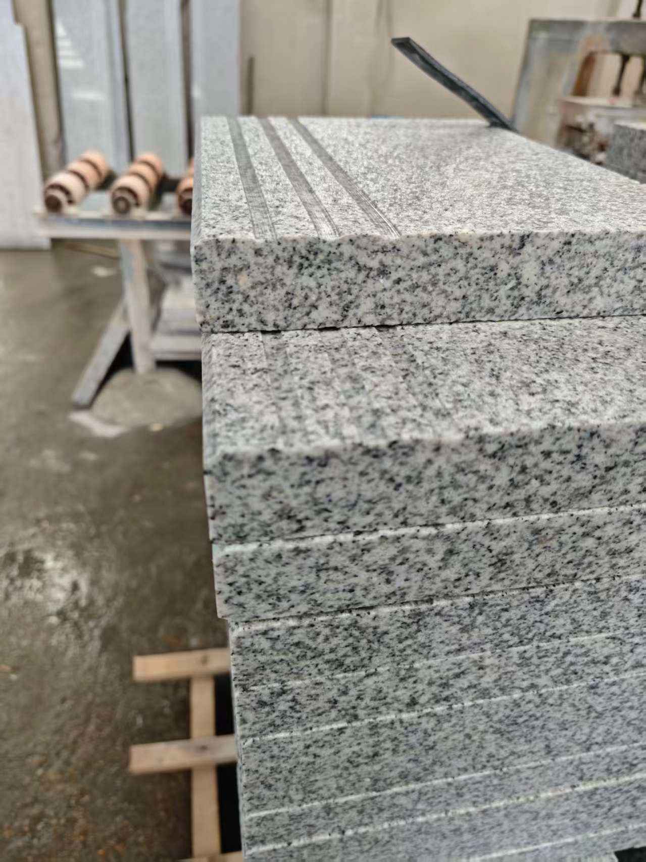 达州芝麻白楼梯踏步