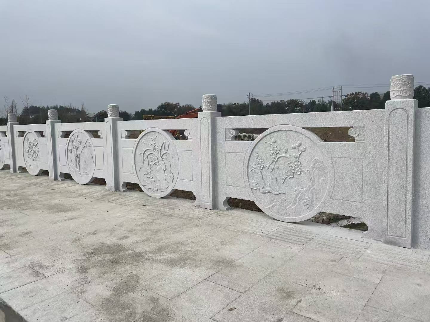 达州芝麻白河道栏杆 石材栏杆